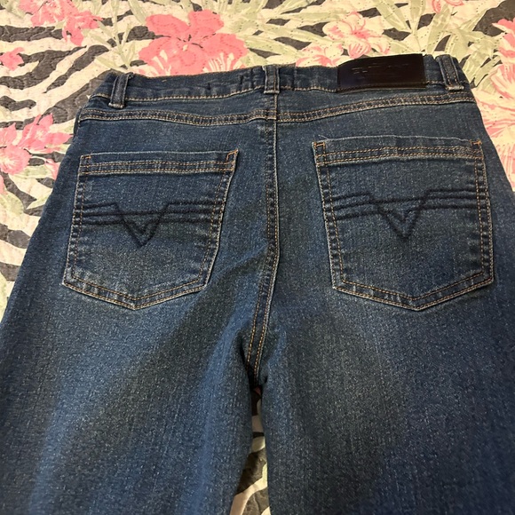 ELEVANI JEAN PANTS ( used but in great condition - Picture 2 of 6